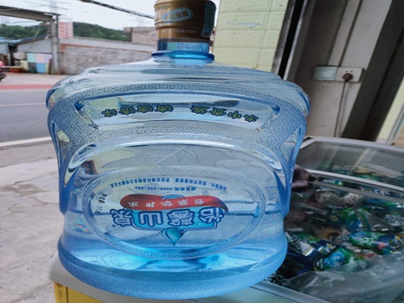 怡馨桶裝水
