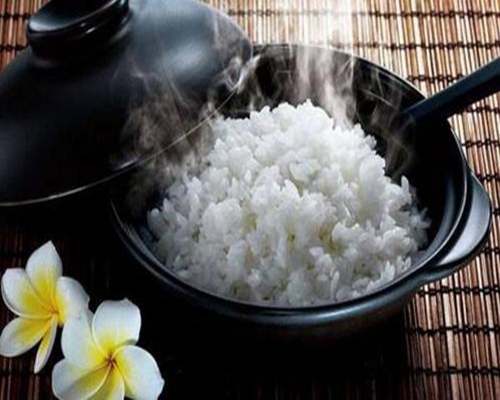 米——?jiǎng)澋弥ㄖ貞c）食品配送